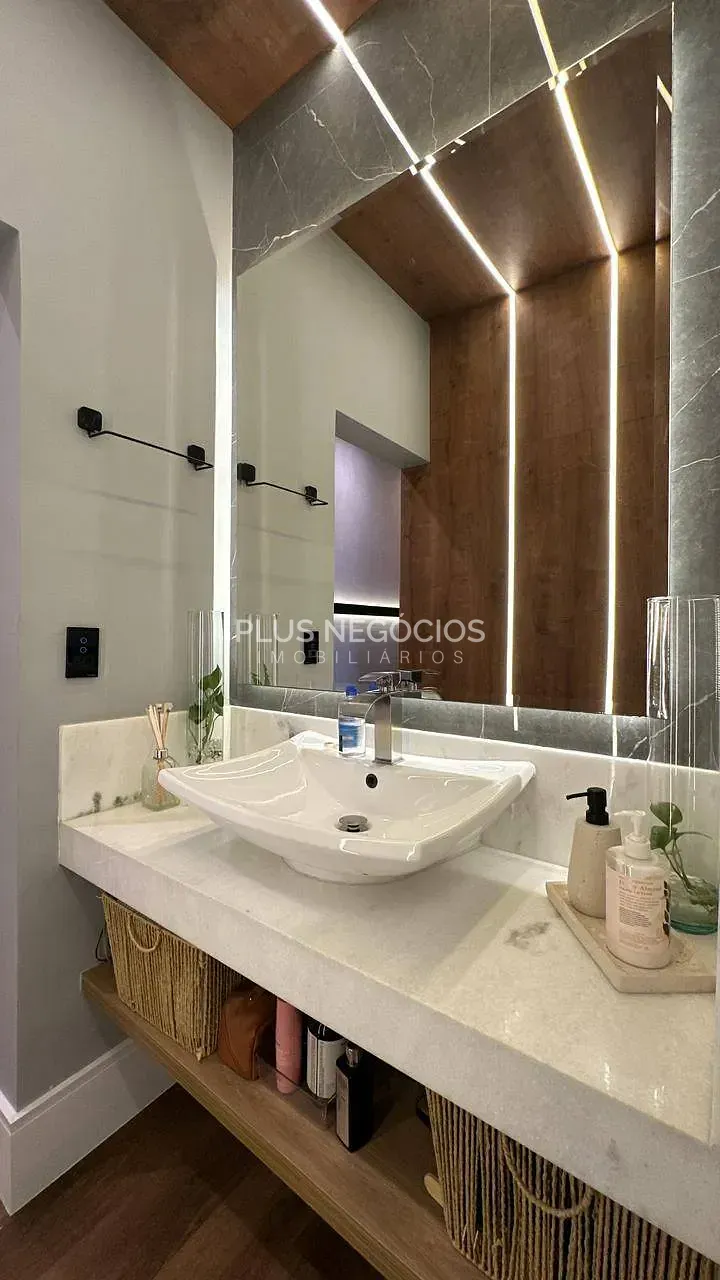 Casa, 3 quartos, 250 m² - Foto 35