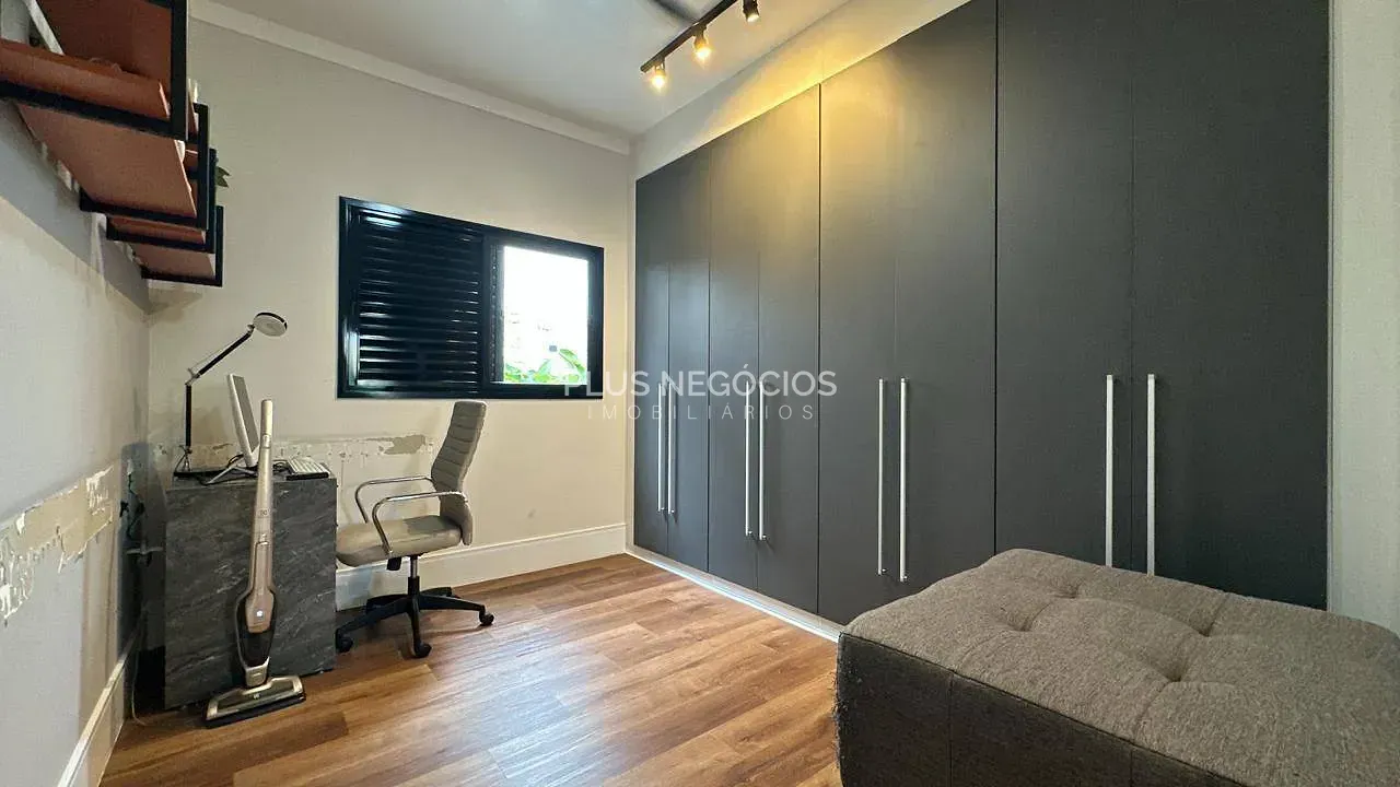 Casa, 3 quartos, 250 m² - Foto 32