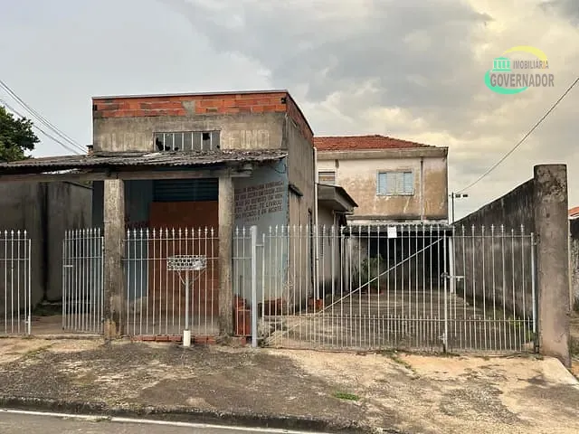 Casa com 300m² 2 quartos e 1 banheiro, à venda, no bairro Parque Universitário de Viracopos em Campinas