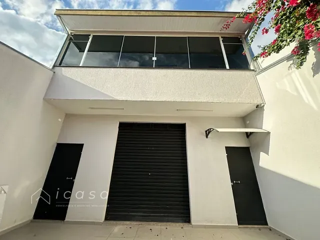 Casa com 190m² 2 quartos e 4 banheiros, à venda, no bairro Jardim Santa Júlia em São José dos Campos