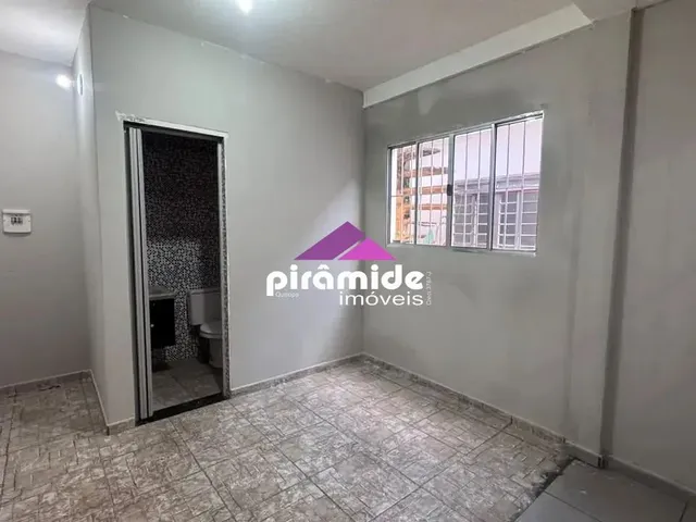 Casa com 42m² 1 quarto e 1 banheiro, para alugar, no bairro Jardim Santa Mônica em Campinas