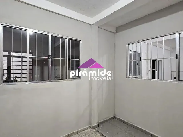 Casa com 42m² 1 quarto e 1 banheiro, para alugar, no bairro Jardim Santa Mônica em Campinas