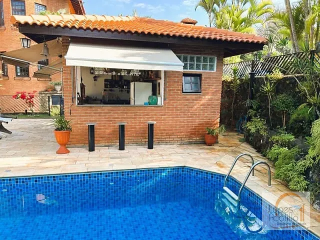 Casa com 1300m² 3 quartos e 3 banheiros, à venda, no bairro Condomínio Parque das Garças I em Atibaia