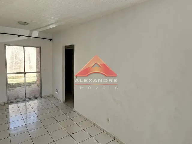 Casa com 10m² 2 quartos e 1 banheiro, à venda, no bairro Jardim das Paineiras II em São José Dos Campos