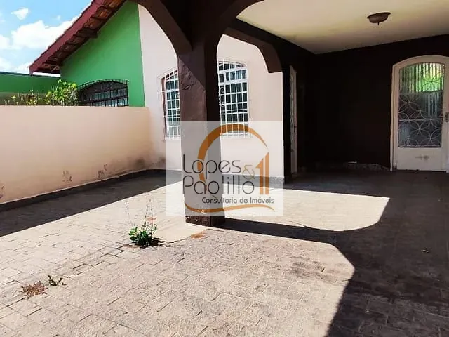 Casa com 150m² 2 quartos e 2 banheiros, à venda, no bairro Atibaia Jardim em Atibaia