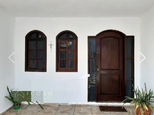 Casa com 125m² 2 quartos e 2 banheiros, à venda, no bairro Vila Resende em Caçapava