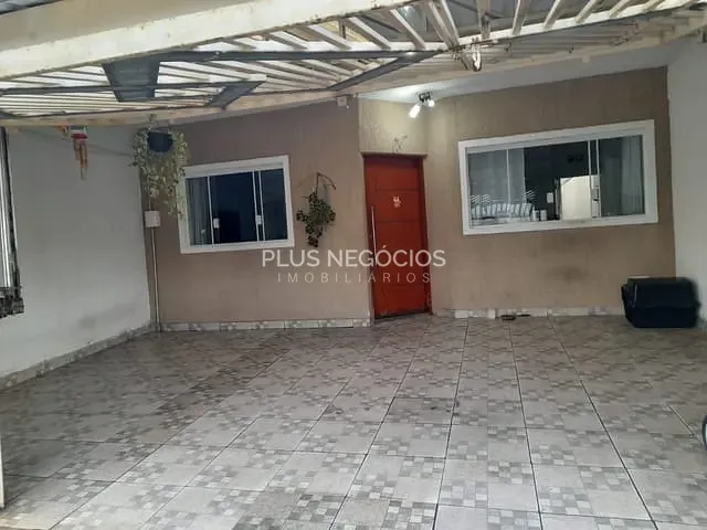 Casa com 140m² 3 quartos e 2 banheiros, para alugar, no bairro Real Parque em Votorantim
