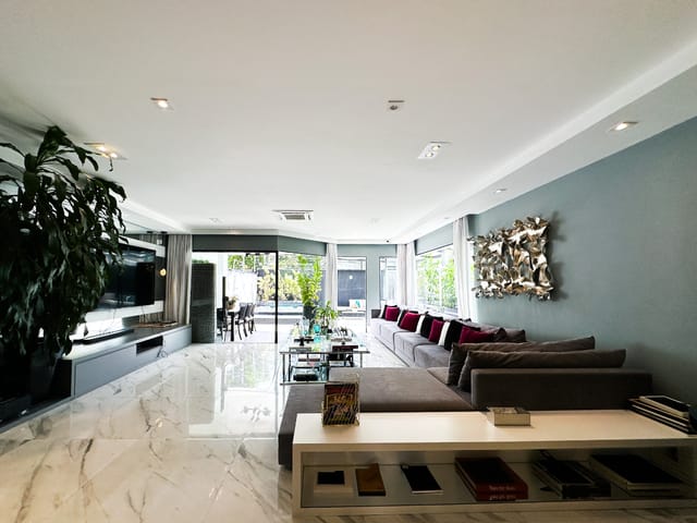 Casa com 417m² 3 quartos e 4 banheiros, à venda, no bairro Jardim Panorama em São Paulo