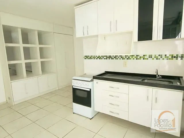 Casa com 80m² 1 quarto e 1 banheiro, para alugar, no bairro Jardim Pacaembu em Atibaia