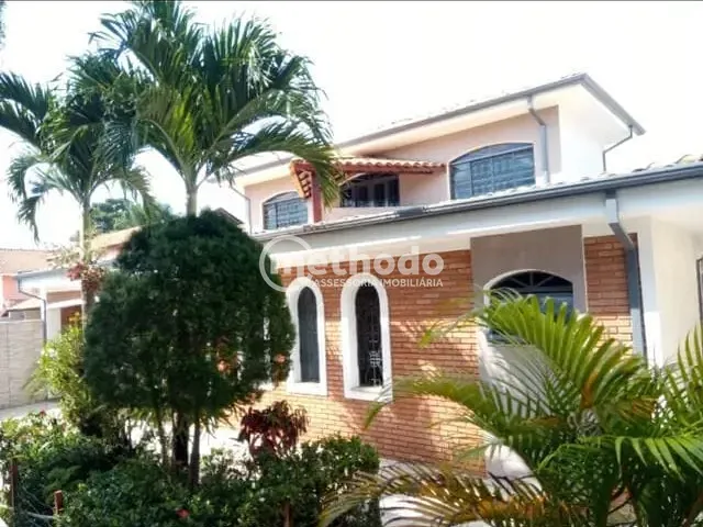 Casa com 320m² 3 quartos e 3 banheiros, à venda, no bairro Cidade Universitária em Campinas