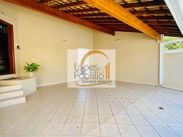 Casa com 324m² 3 quartos e 3 banheiros, à venda, no bairro Retiro das Fontes em Atibaia