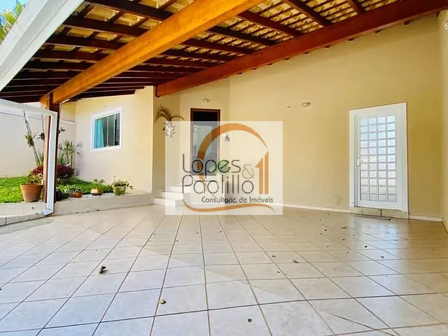 Casa com 324m² 3 quartos e 3 banheiros, à venda, no bairro Retiro das Fontes em Atibaia