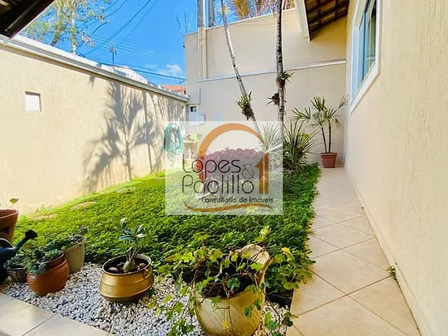 Casa com 324m² 3 quartos e 3 banheiros, à venda, no bairro Retiro das Fontes em Atibaia