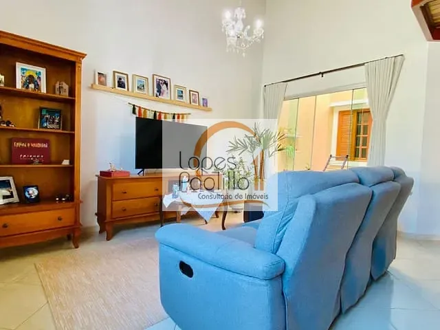 Casa com 324m² 3 quartos e 3 banheiros, à venda, no bairro Retiro das Fontes em Atibaia