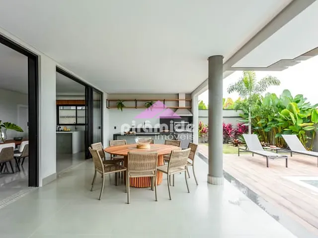 Casa com 480m² 5 quartos e 7 banheiros, à venda, no bairro Urbanova em São José dos Campos