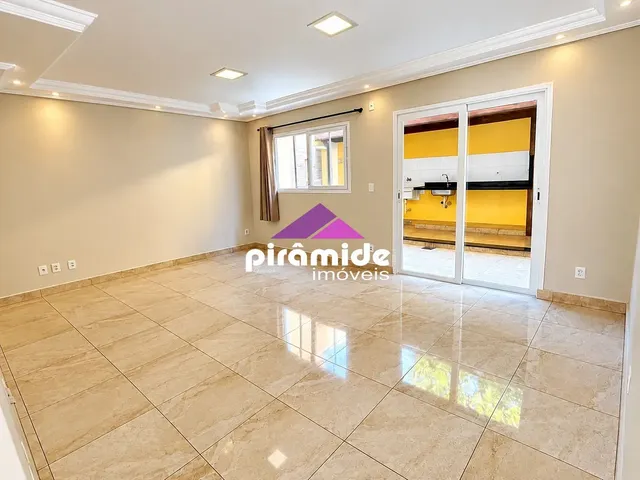 Casa com 10m² 3 quartos e 3 banheiros, à venda, no bairro Jardim Santa Maria em Jacareí