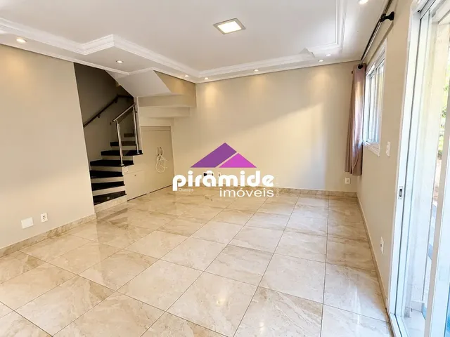 Casa com 10m² 3 quartos e 3 banheiros, à venda, no bairro Jardim Santa Maria em Jacareí