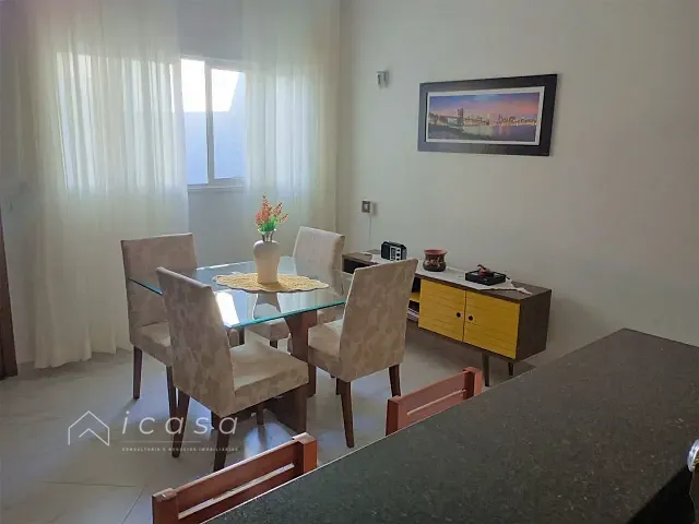 Casa com 140m² 2 quartos e 1 banheiro, à venda, no bairro Residencial Santa Paula em Jacareí