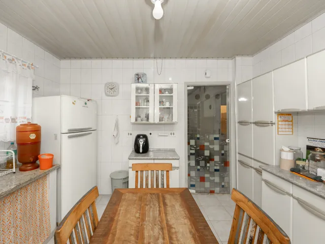 Foto do Casa - Casa para venda em Chora Menino com 8 quartos, sendo 2 suítes, 104m² | Lares e Andares Imóveis