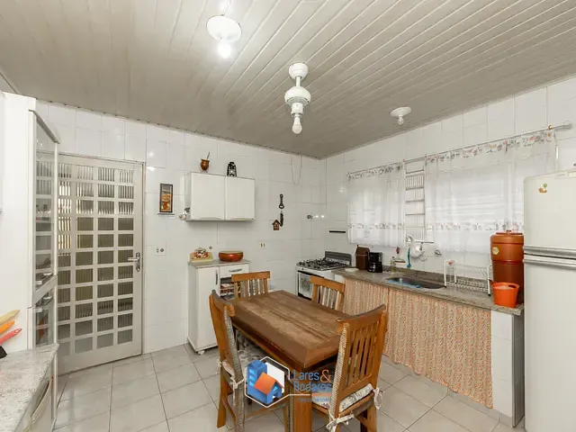 Casa com 270m² 8 quartos e 6 banheiros, à venda, no bairro Chora Menino em São Paulo
