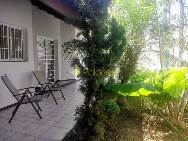 Casa com 390m² 3 quartos e 3 banheiros, à venda, no bairro Conjunto Habitacional Terra dos Ipês II (Fase I) em Pindamonhangaba