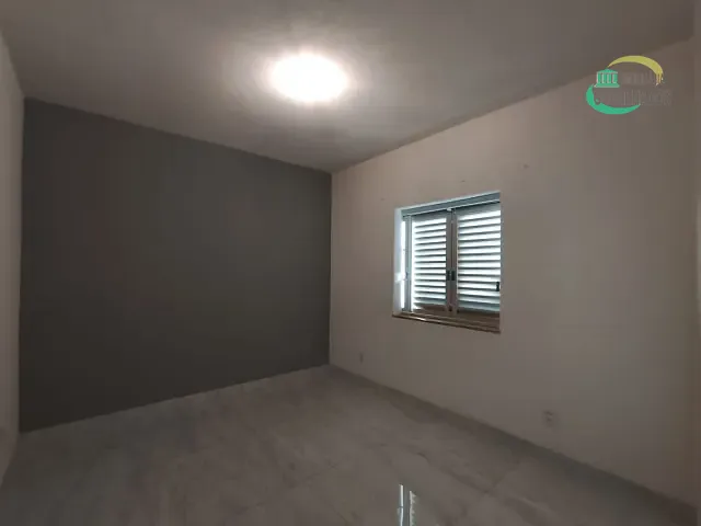 Casa com 363m² 3 quartos e 2 banheiros, para alugar, no bairro Jardim do Trevo em Campinas