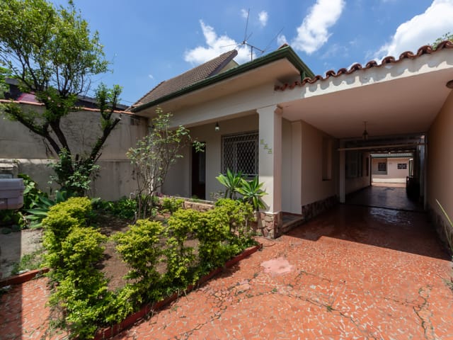Casa com 260m² 2 quartos e 2 banheiros, à venda, no bairro Vila Madalena em São Paulo