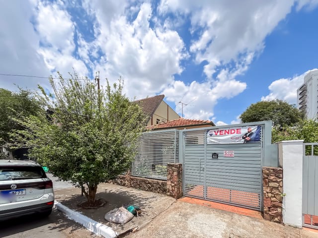 Casa com 260m² 2 quartos e 2 banheiros, à venda, no bairro Vila Madalena em São Paulo