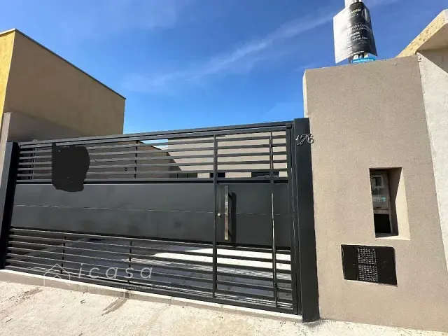 Casa com 175m² 3 quartos e 2 banheiros, à venda, no bairro Recanto dos Eucaliptos em São José dos Campos