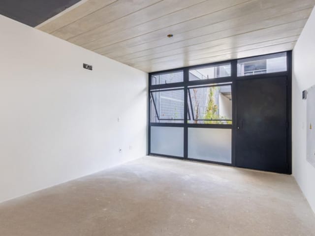 Casa com 400m² 2 quartos e 4 banheiros, à venda, no bairro Vila Ipojuca em São Paulo