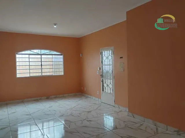 Casa 2 quartos e 1 banheiro, para alugar, no bairro Jardim Londres em Campinas