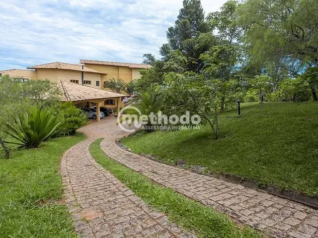 Casa com 21700m² 6 quartos e 8 banheiros, à venda ou para alugar, no bairro Joaquim Egídio em Campinas