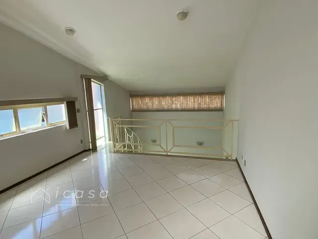 Casa com 141m² 2 quartos e 2 banheiros, à venda, no bairro Jardim Sul em São José dos Campos