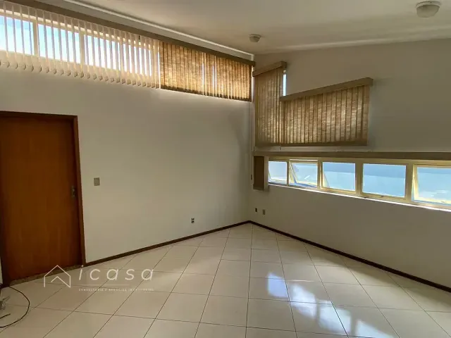 Casa com 141m² 2 quartos e 2 banheiros, à venda, no bairro Jardim Sul em São José dos Campos
