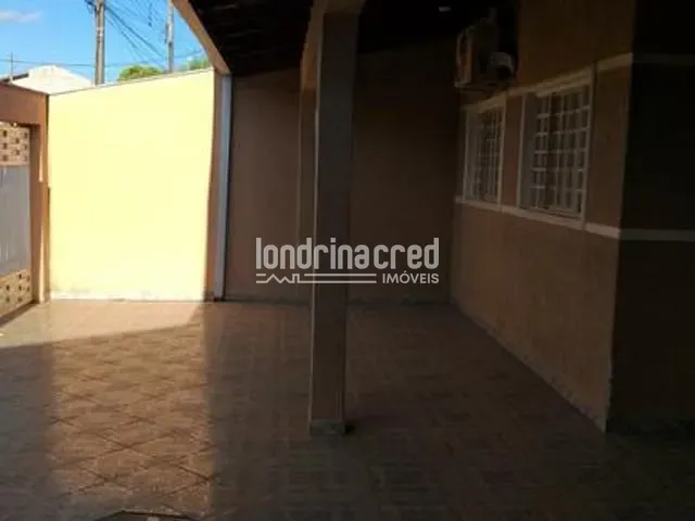 Casa com 262m², à venda, no bairro Indusville em Londrina