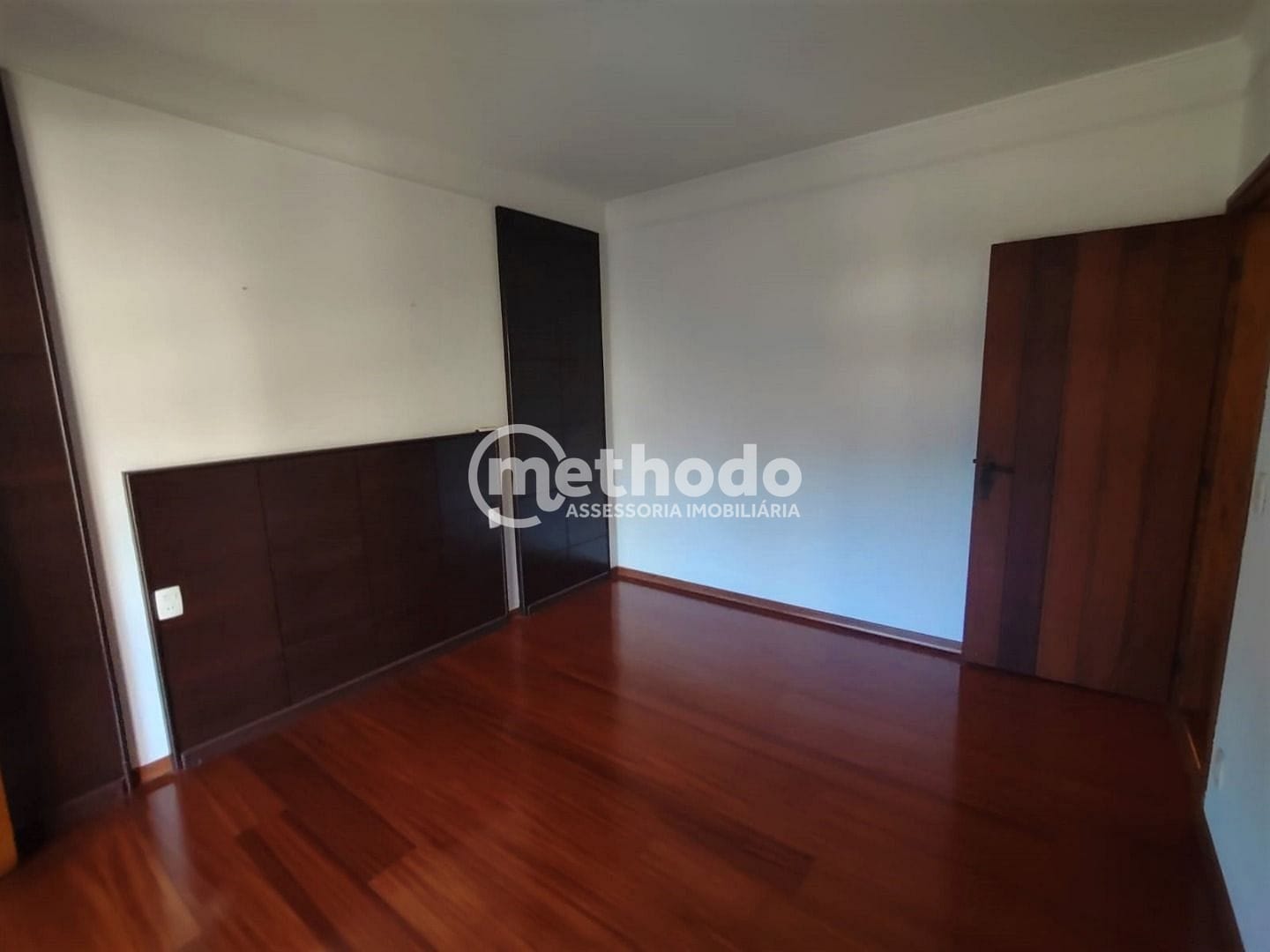 Casa, 6 quartos, 1150 m² - Foto 50