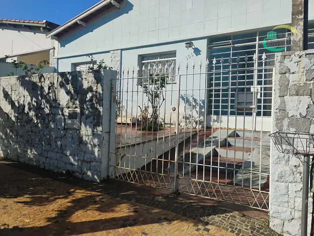 Casa 2 quartos e 1 banheiro, para alugar, no bairro Jardim Chapadão em Campinas