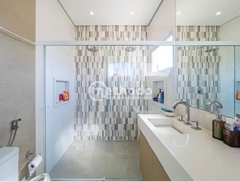 Casa, 4 quartos, 282 m² - Foto 27