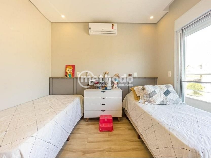 Casa, 4 quartos, 282 m² - Foto 28