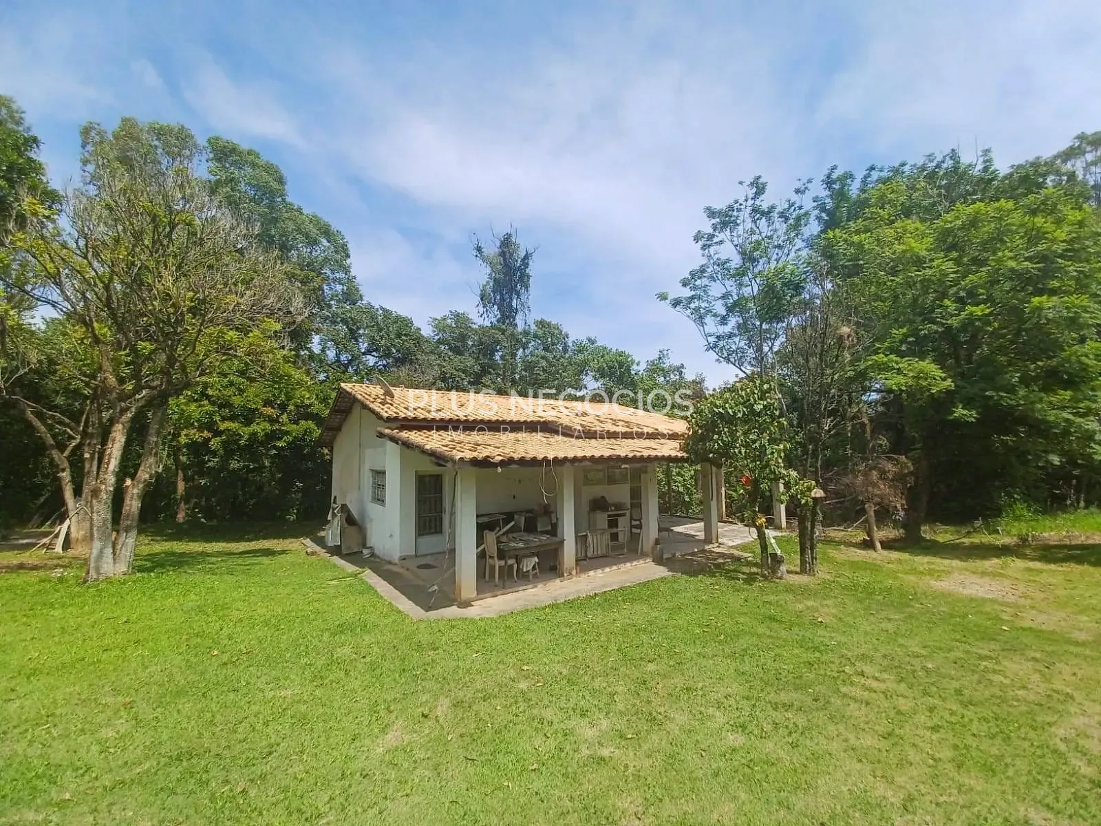 Chácara, 4 quartos, 350 m² - Foto 3