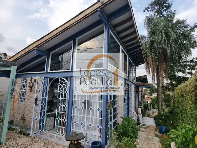 Casa com 500m² 2 quartos e 2 banheiros, à venda, no bairro Jardim do Lago em Atibaia