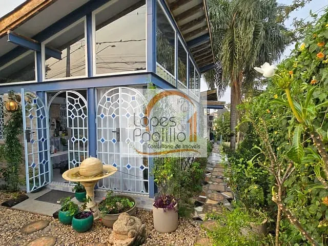 Casa com 500m² 2 quartos e 2 banheiros, à venda, no bairro Jardim do Lago em Atibaia