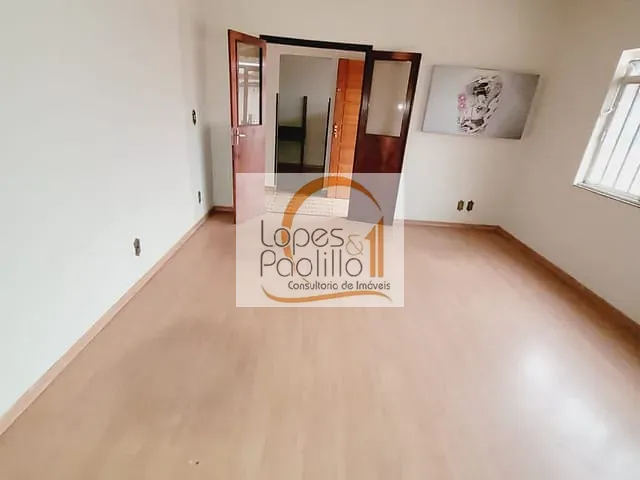 Casa com 262m² 3 quartos e 3 banheiros, para alugar, no bairro CENTRO em Atibaia