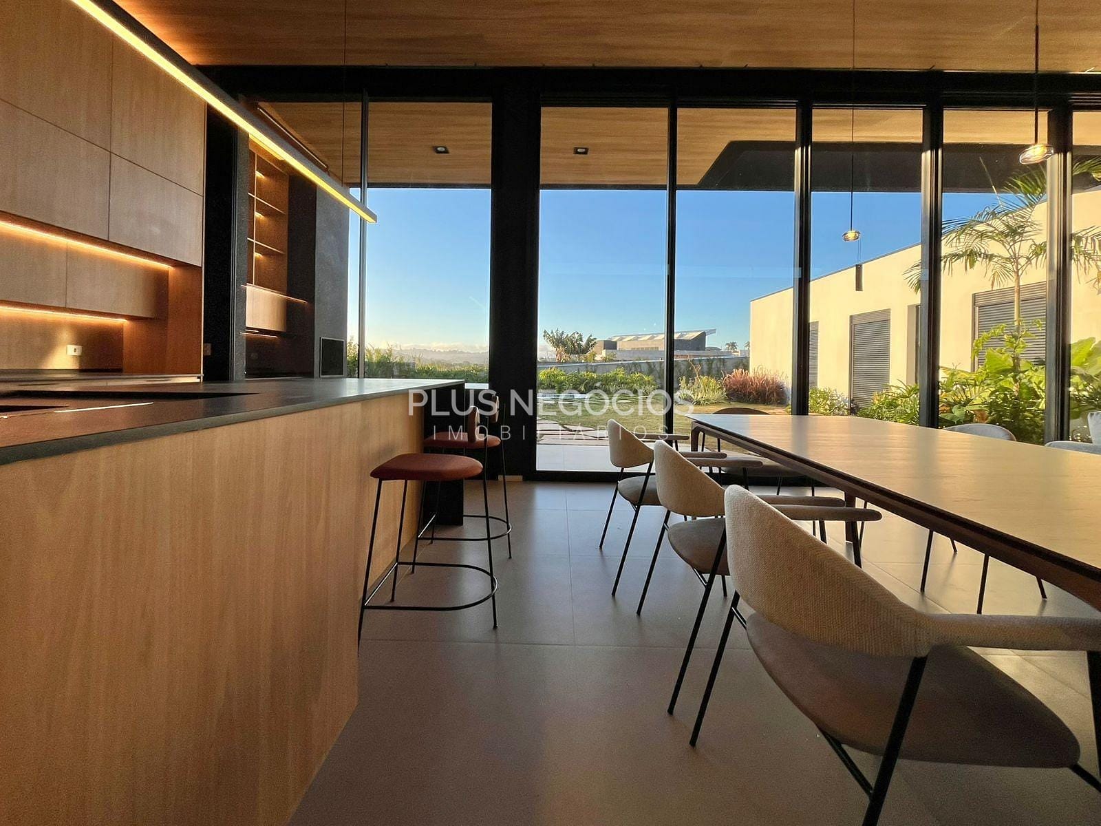 Casa, 3 quartos, 233 m² - Foto 10