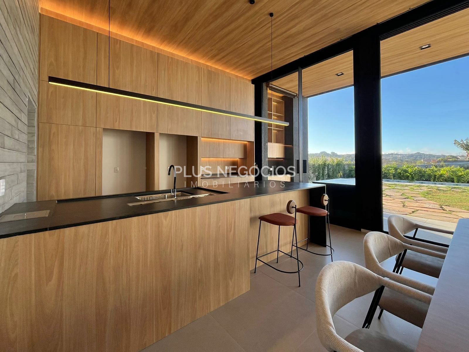 Casa, 3 quartos, 233 m² - Foto 12