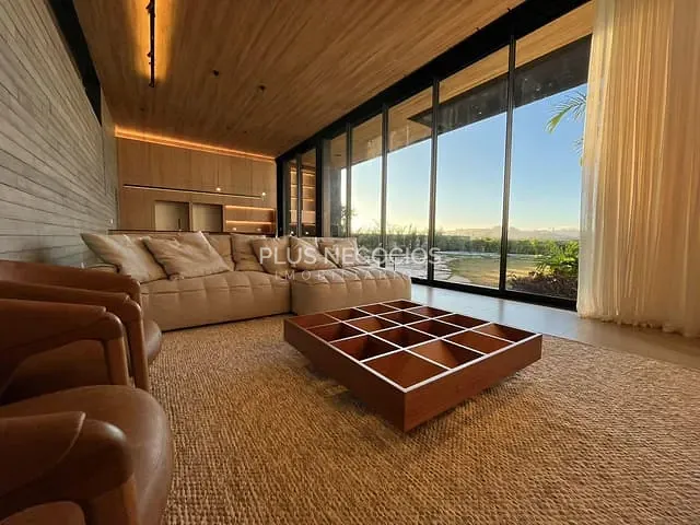 Casa com 1003m² 3 quartos e 5 banheiros, à venda, no bairro Residencial Village Ipanema II em Araçoiaba da Serra