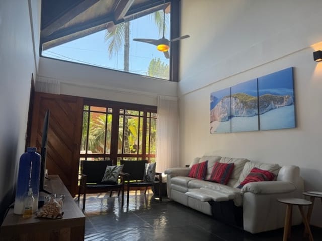 Foto do Casa - Casa no condomínio Condomínio 4 Palmeiras para venda com 5 quartos, sendo 2 suítes, 187m² | Lares e Andares Imóveis