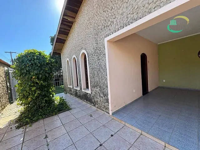 Casa com 1000m² 3 quartos e 3 banheiros, para alugar, no bairro Chácaras Cruzeiro do Sul em Campinas