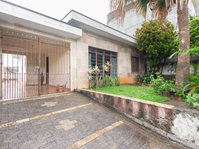 Casa com 250m² 2 quartos e 2 banheiros, à venda, no bairro Vila Nossa Senhora do Retiro em São Paulo