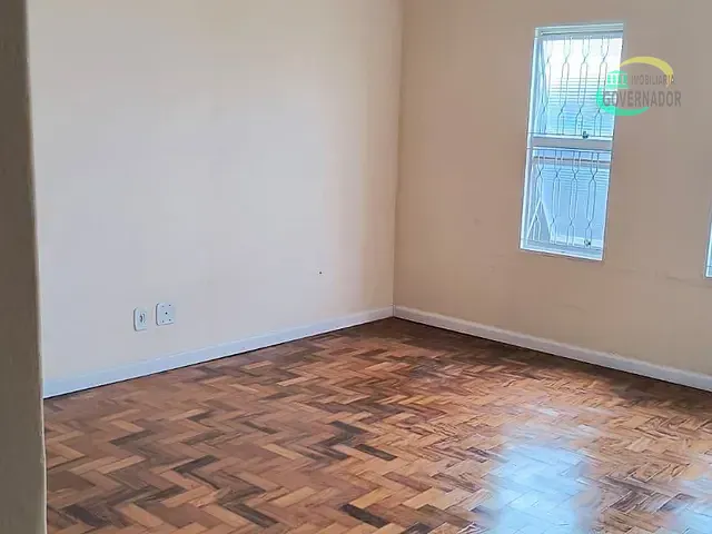 Casa com 250m² 3 quartos e 2 banheiros, para alugar, no bairro Jardim García em Campinas
